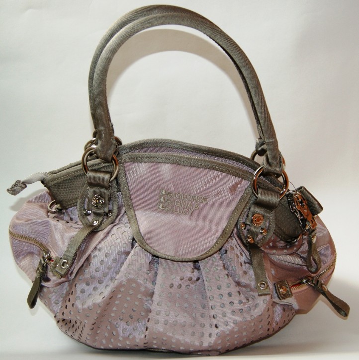 George Gina & Lucy, Tasche Point to Point #91 holey moley