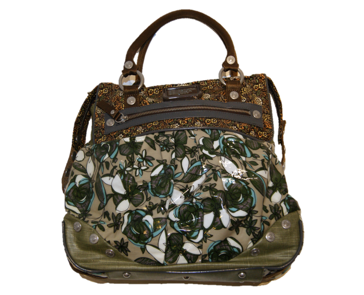 GEORGE GINA & LUCY BE MY KITCHEN QUENN