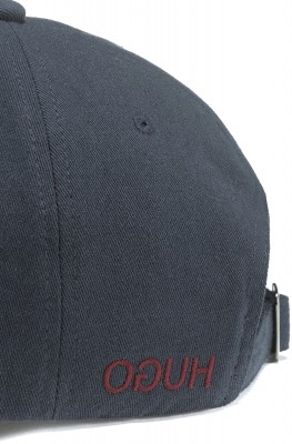 HUGO Verstellbare Cap  MEN-X 540/3 aus Baumwoll-Twill mit gesticktem Reversed-Logo dunkelblau